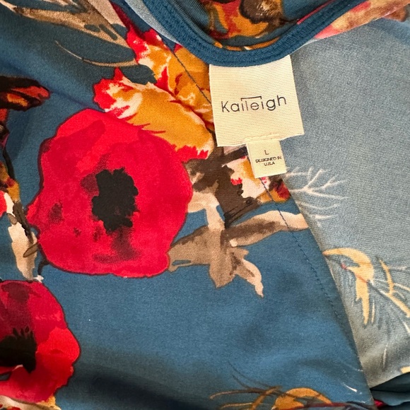 Kaileigh Blue and Red Floral Midi Dress - Picture 2 of 2